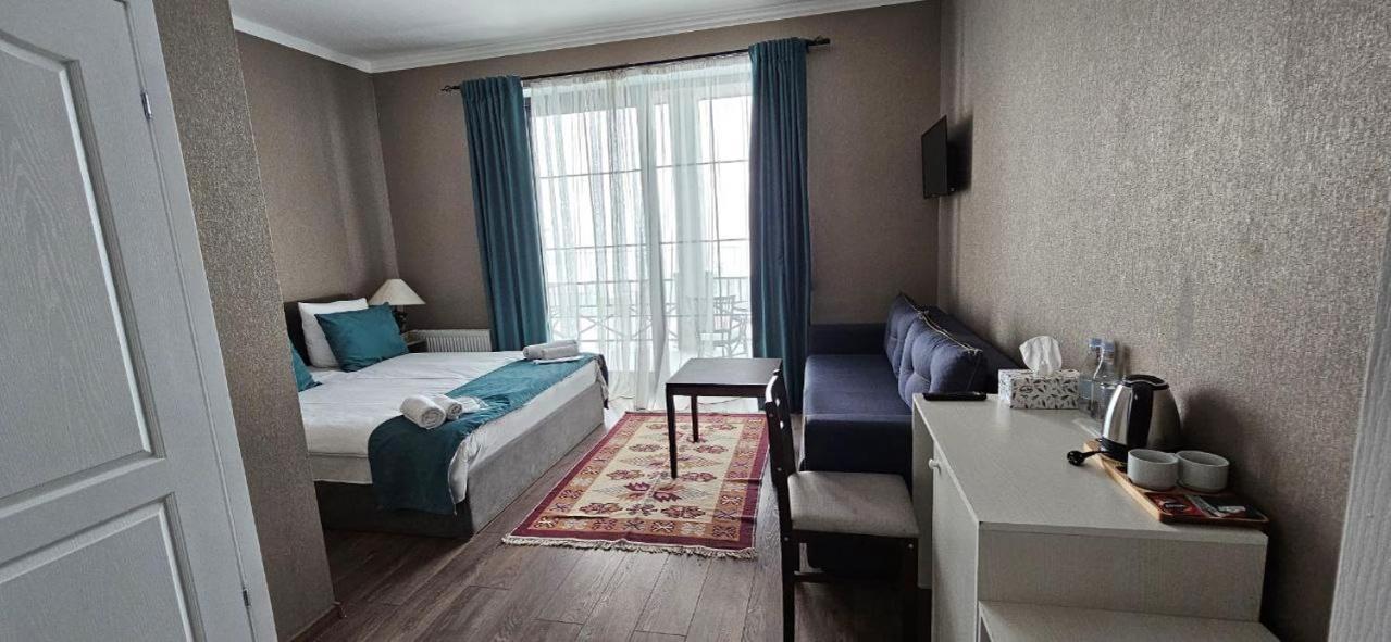Tsaghkunk Chef House Hotel & Restaurant Sevan Oda fotoğraf