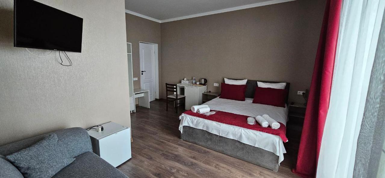 Tsaghkunk Chef House Hotel & Restaurant Sevan Oda fotoğraf