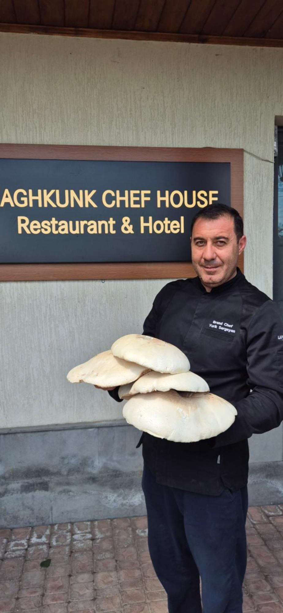 Tsaghkunk Chef House Hotel & Restaurant Sevan Dış mekan fotoğraf